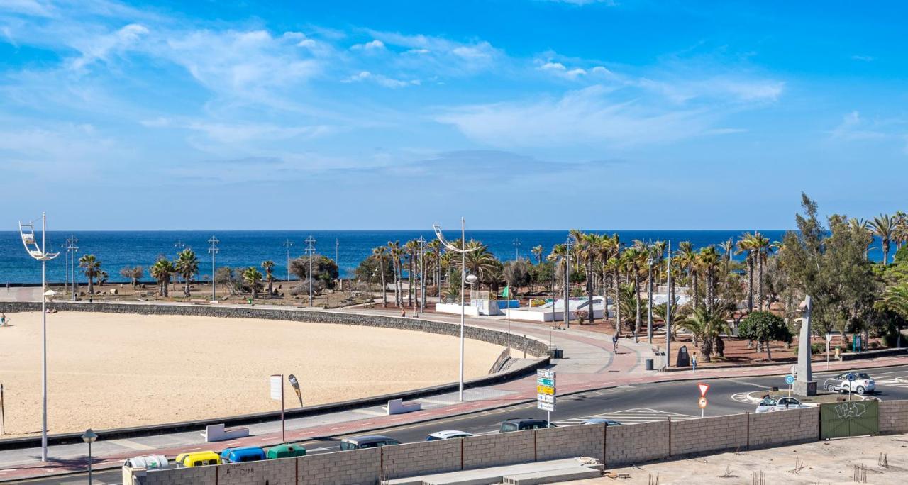 Apartamento La Orilla Arrecife  Buitenkant foto