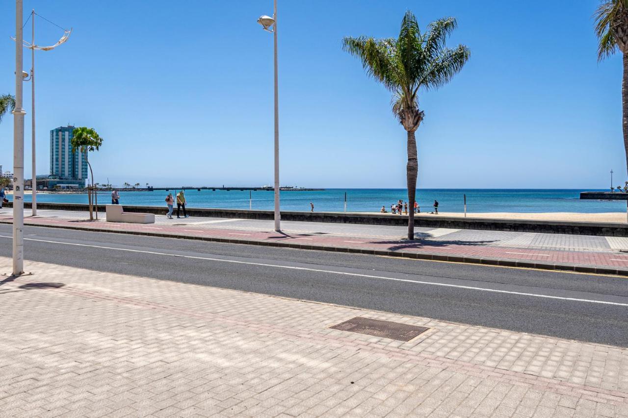 Apartamento La Orilla Arrecife  Buitenkant foto